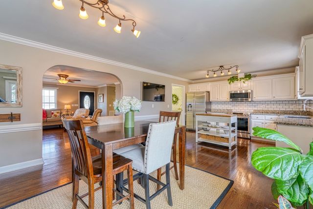 284 Jacob Creek Drive, Inman, SC 29349