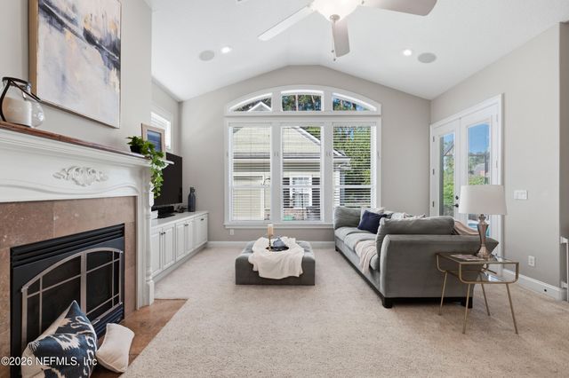 405 SUMMERSET Drive, St. Johns, FL 32259