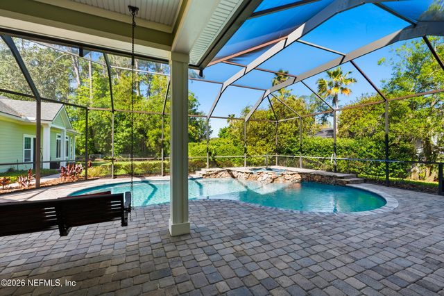 405 SUMMERSET Drive, St. Johns, FL 32259