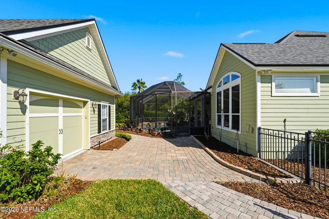 405 SUMMERSET Drive, St. Johns, FL 32259