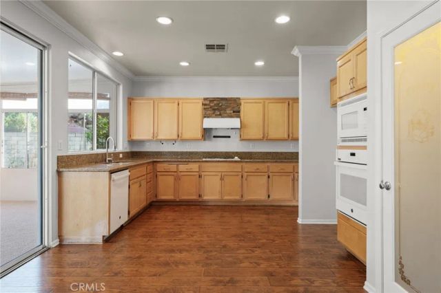 1276 Roberta Court, Simi Valley, CA 93065