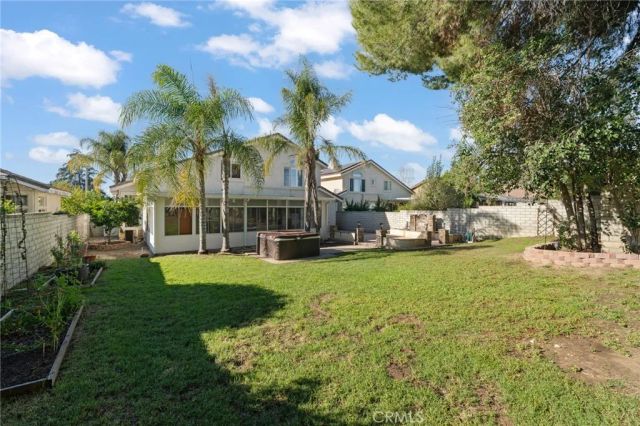 1276 Roberta Court, Simi Valley, CA 93065