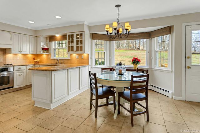 6 Douglas Drive, Katonah, NY 10536