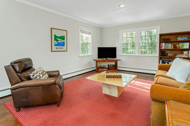 6 Douglas Drive, Katonah, NY 10536