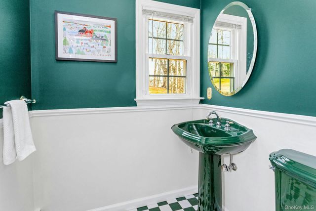 6 Douglas Drive, Katonah, NY 10536