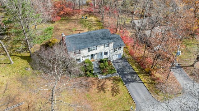 6 Douglas Drive, Katonah, NY 10536