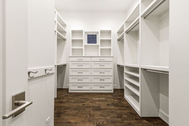 6523 Northwood Road, Dallas, TX 75225