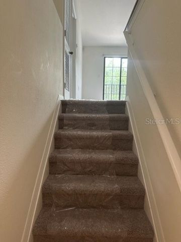 16517 KINGLETRIDGE AVENUE, Lithia, FL 33547