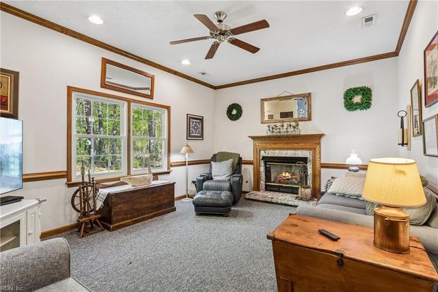 103 Kayla CT, Yorktown, VA 23693