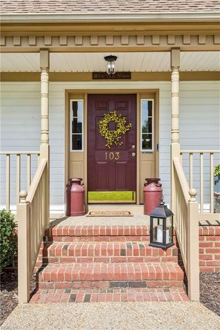 103 Kayla CT, Yorktown, VA 23693