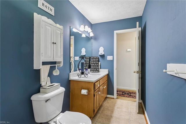 103 Kayla CT, Yorktown, VA 23693