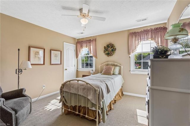 103 Kayla CT, Yorktown, VA 23693
