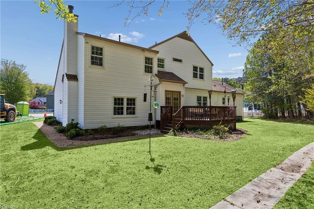 103 Kayla CT, Yorktown, VA 23693