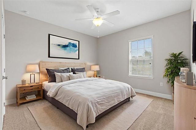 7938 HAMPTON LAKE DRIVE, Tampa, FL 33647