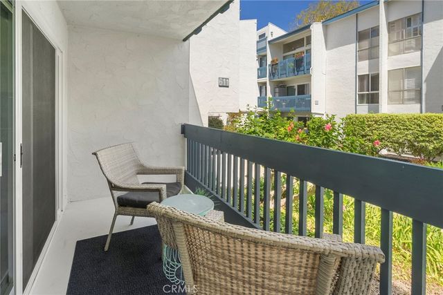 611 S Prospect Avenue 103, Redondo Beach, CA 90277