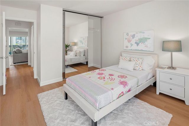 611 S Prospect Avenue 103, Redondo Beach, CA 90277