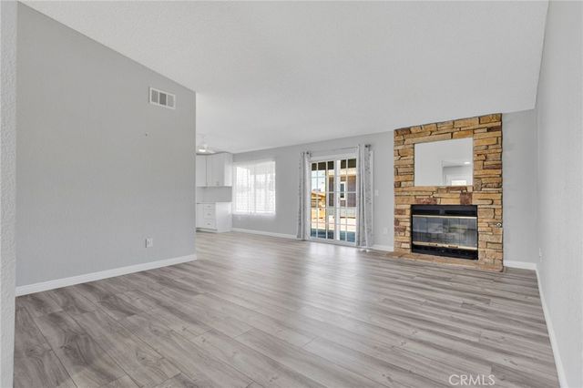 12851 4th, Victorville, CA 92395