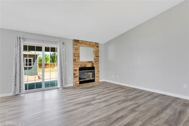 12851 4th, Victorville, CA 92395