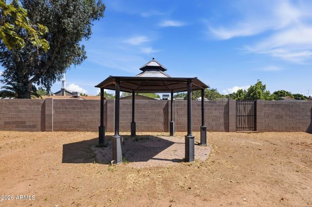 250 E Park Avenue, Gilbert, AZ 85234