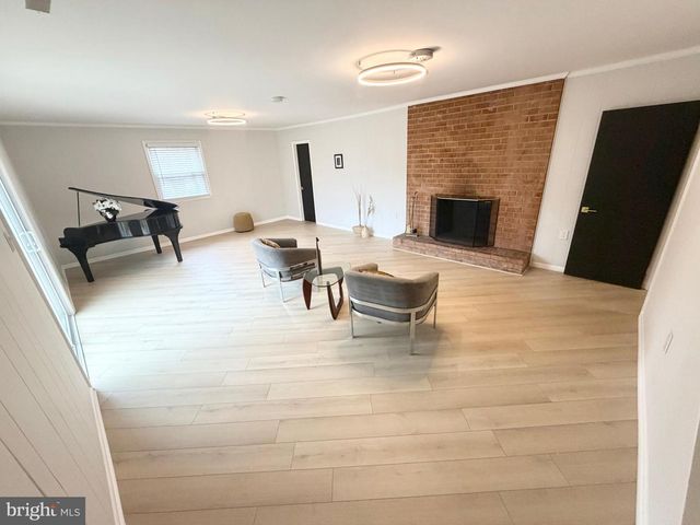 13220 RONEHILL DR, Beltsville, MD 20705