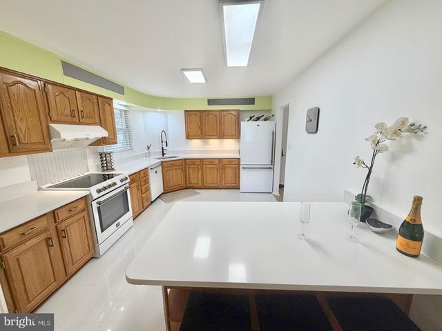 13220 RONEHILL DR, Beltsville, MD 20705