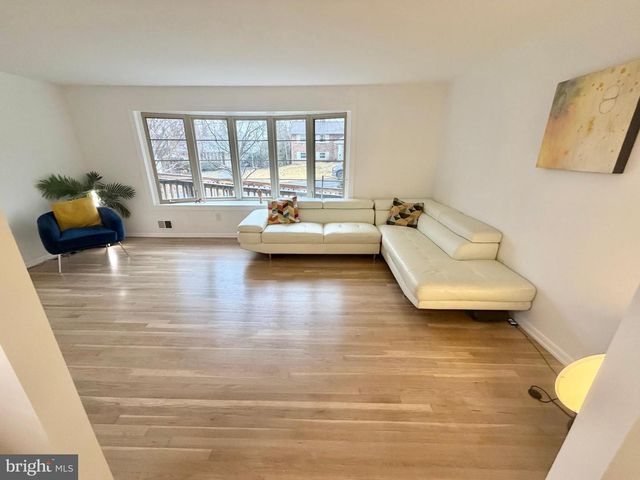 13220 RONEHILL DR, Beltsville, MD 20705