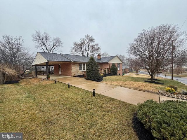 13220 RONEHILL DR, Beltsville, MD 20705