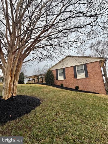 13220 RONEHILL DR, Beltsville, MD 20705