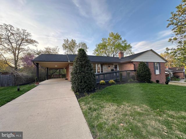 13220 RONEHILL DR, Beltsville, MD 20705
