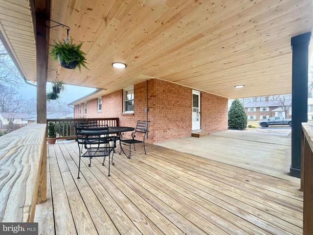 13220 RONEHILL DR, Beltsville, MD 20705