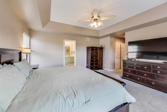 17119 W Prairieview Lane, Gurnee, IL 60031
