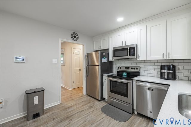 5701 Dendron Dr, Highland Springs, VA 23223