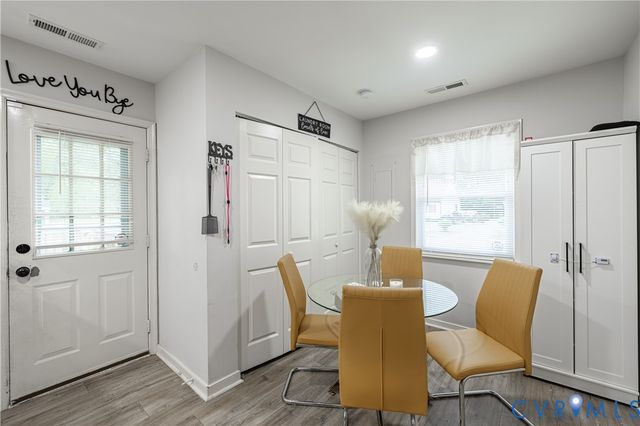 5701 Dendron Dr, Highland Springs, VA 23223
