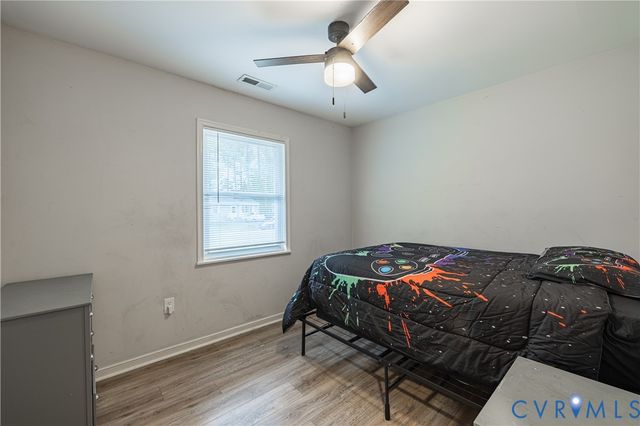 5701 Dendron Dr, Highland Springs, VA 23223