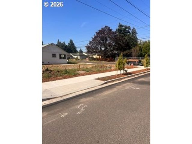 Se 87TH SE BROOKLY St, Portland, OR 97266