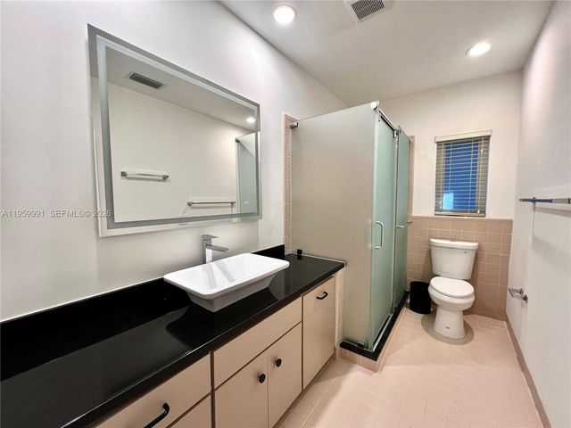 4350 Palmarito St, Coral Gables, FL 33146