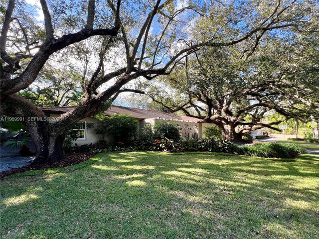 4350 Palmarito St, Coral Gables, FL 33146