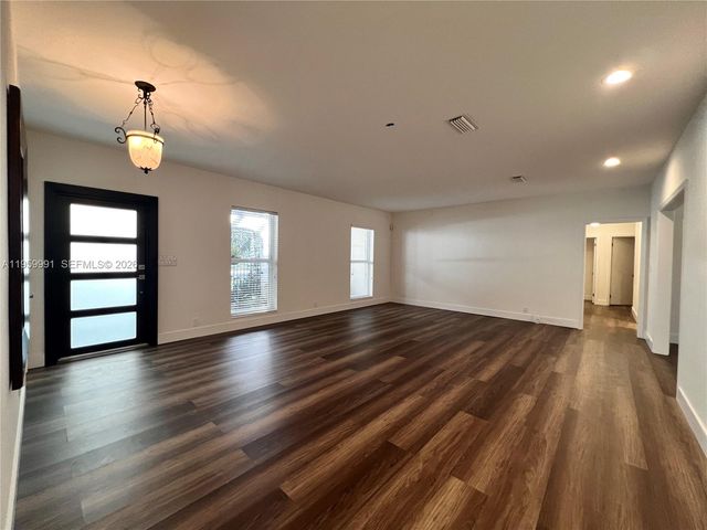 4350 Palmarito St, Coral Gables, FL 33146