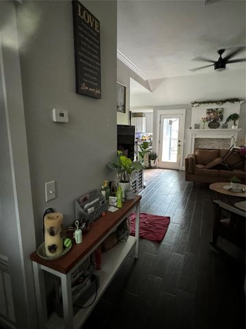 291 Brian LN, Kyle, TX 78640