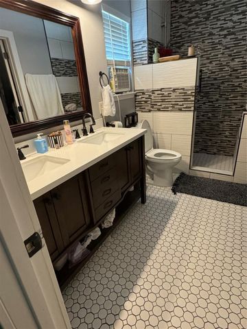 291 Brian LN, Kyle, TX 78640