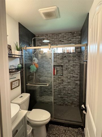 291 Brian LN, Kyle, TX 78640