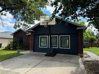 291 Brian LN, Kyle, TX 78640