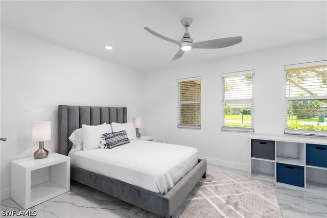 2500 Kings Lake BLVD, Naples, FL 34112