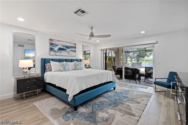 2500 Kings Lake BLVD, Naples, FL 34112
