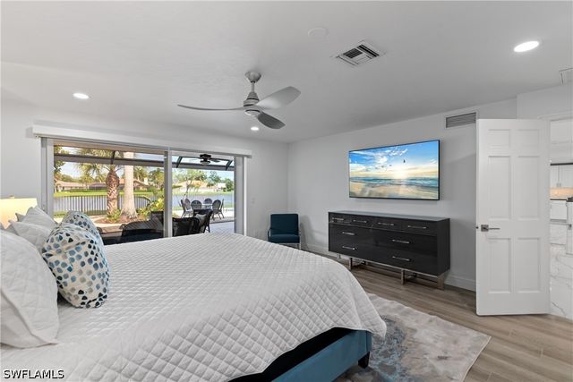 2500 Kings Lake BLVD, Naples, FL 34112