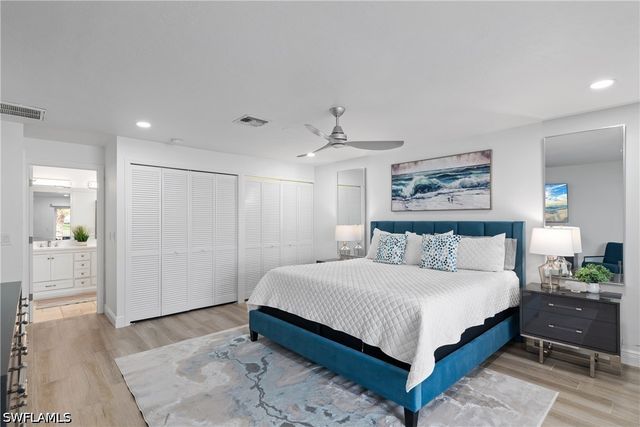 2500 Kings Lake BLVD, Naples, FL 34112