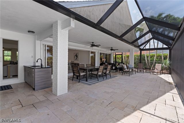 2500 Kings Lake BLVD, Naples, FL 34112