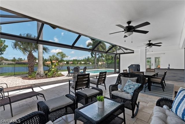 2500 Kings Lake BLVD, Naples, FL 34112