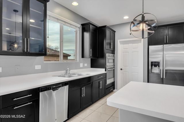 38655 S Running Roses Lane, Saddlebrooke, AZ 85739