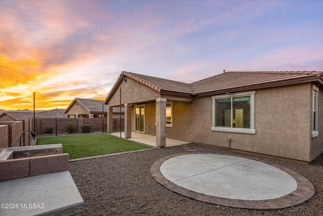 38655 S Running Roses Lane, Saddlebrooke, AZ 85739